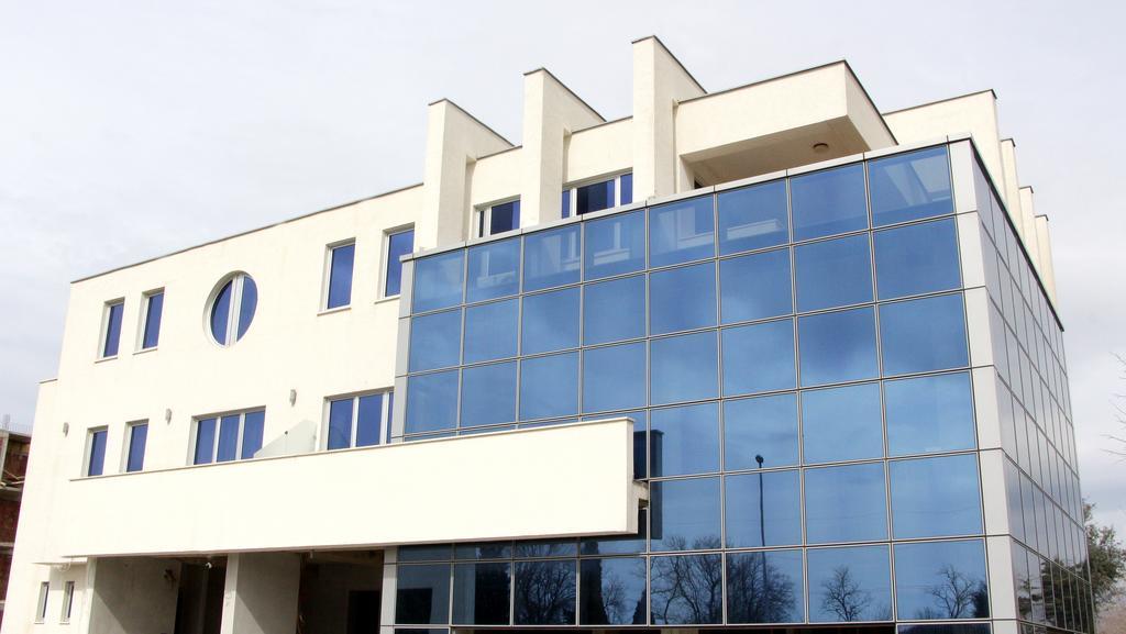 Crystal Apartments Ούλτσιν Εξωτερικό φωτογραφία