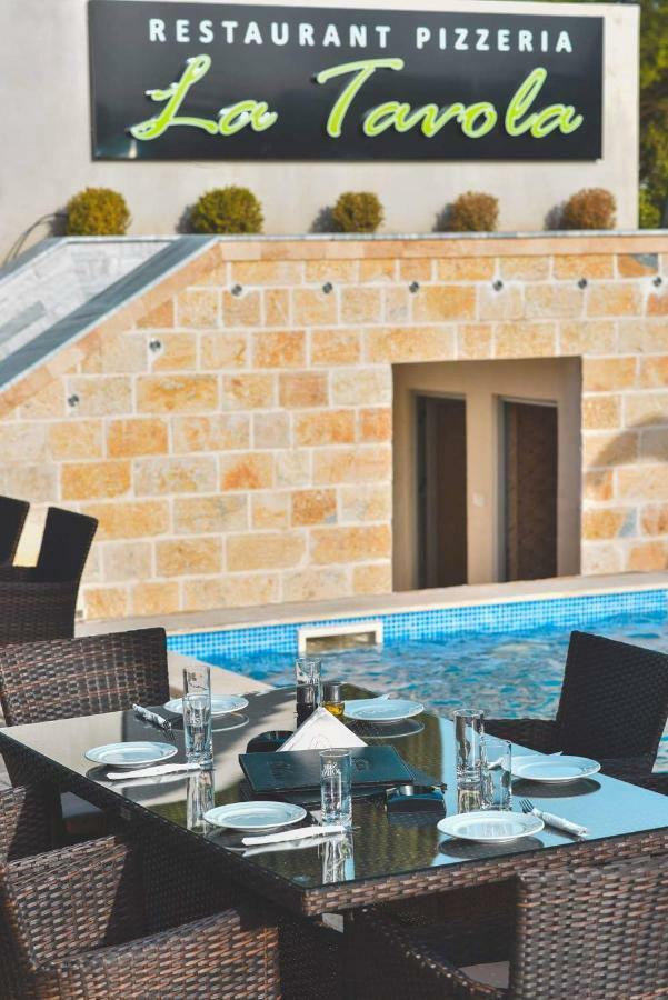 Crystal Apartments Ούλτσιν Εξωτερικό φωτογραφία